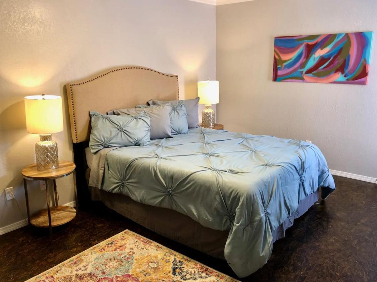 Private Bedroom Suite - Communal House Near Integris Oklahoma City Exterior photo